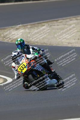 media/Sep-06-2025-CRA (Sat) [[cd32356307]]/Races/Race 1/